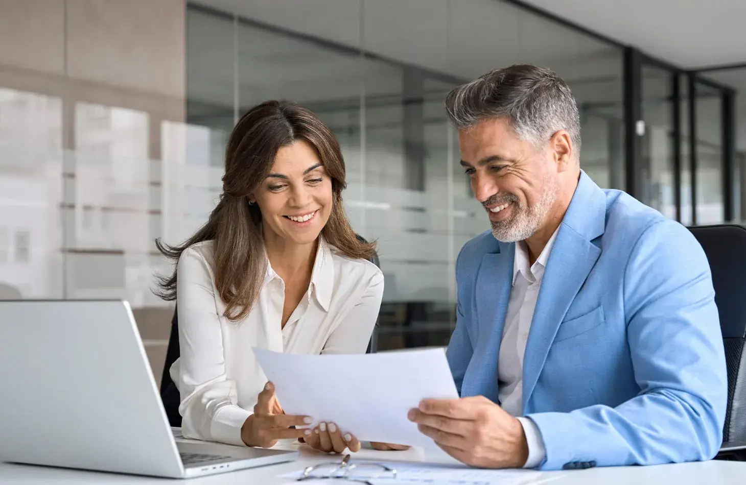 Política de Regalos y Atenciones Corporativas